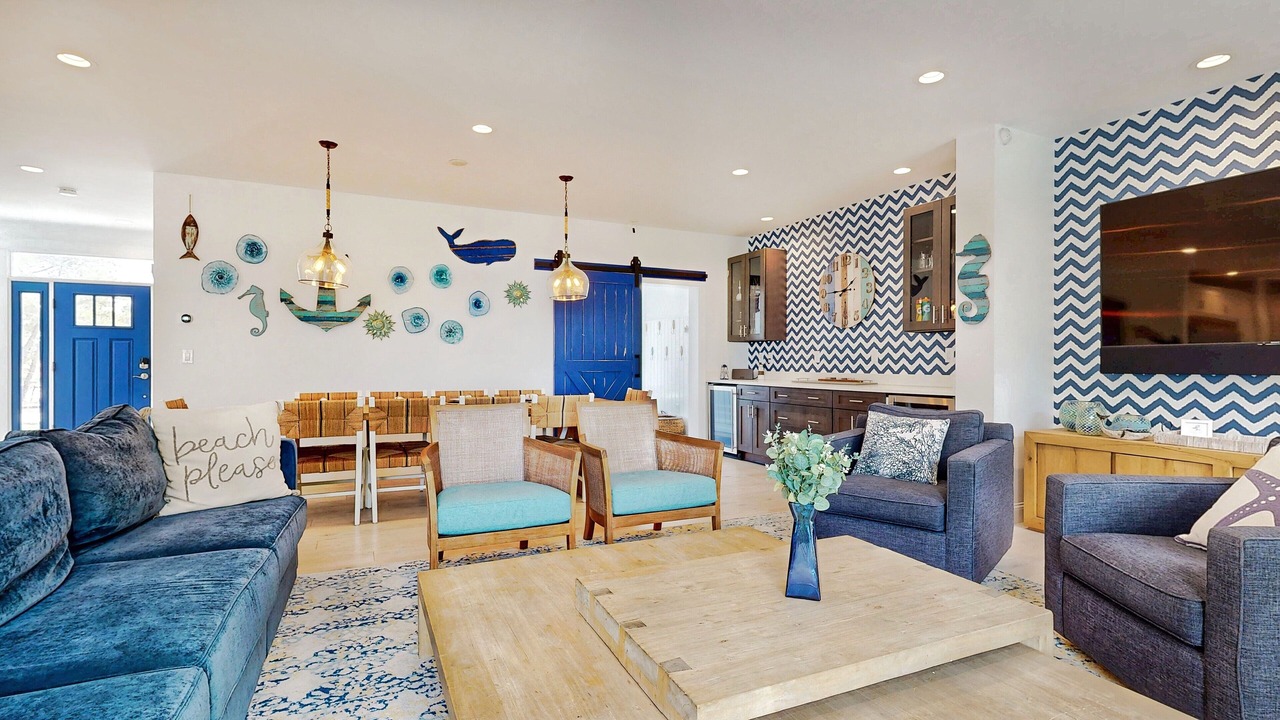 Photo of Livingroom in Pine Point