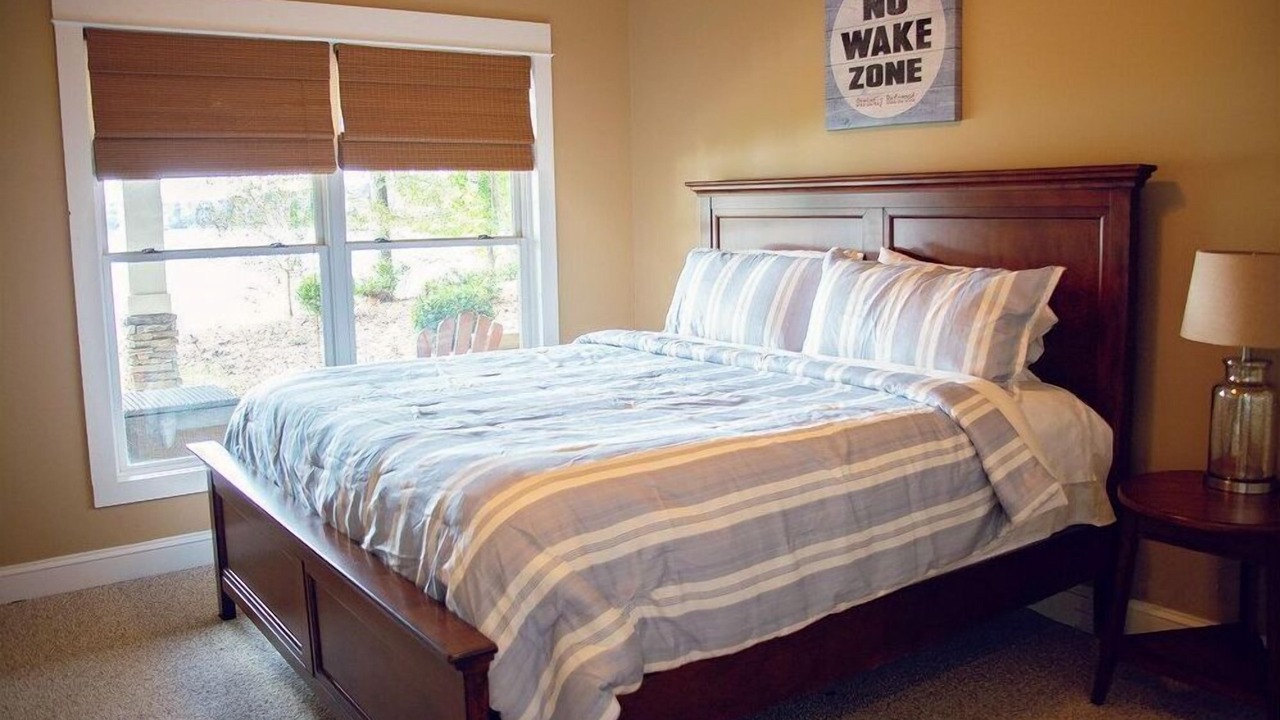 Photo of Bedroom in Eatonton