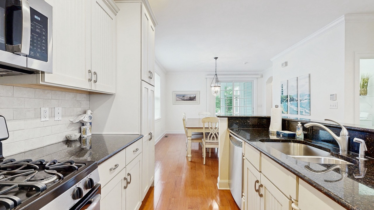 Photo of Kitchen in Sun Ridge