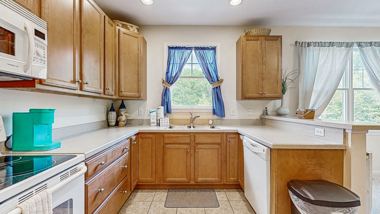 Photo of Kitchen in Sun Ridge