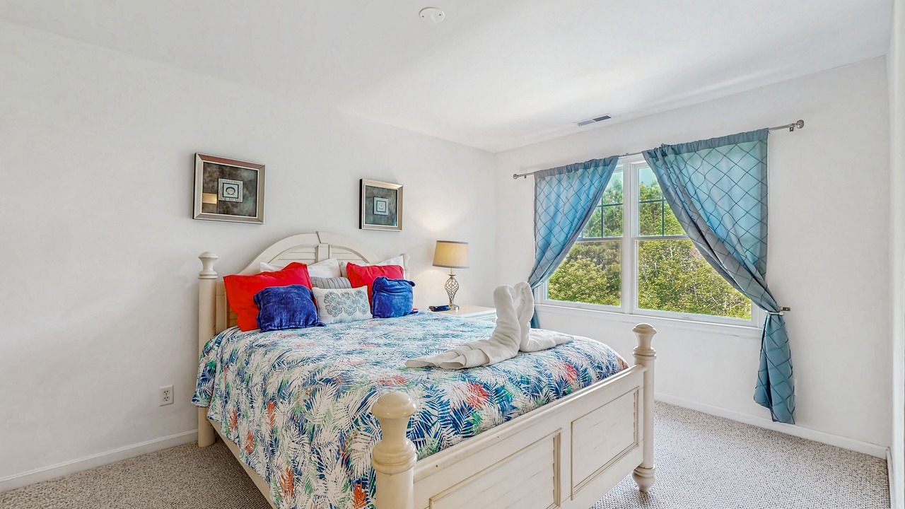 Photo of Bedroom in Sun Ridge