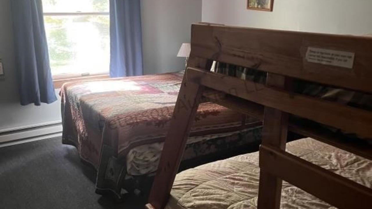 Photo of Bedroom in Russell