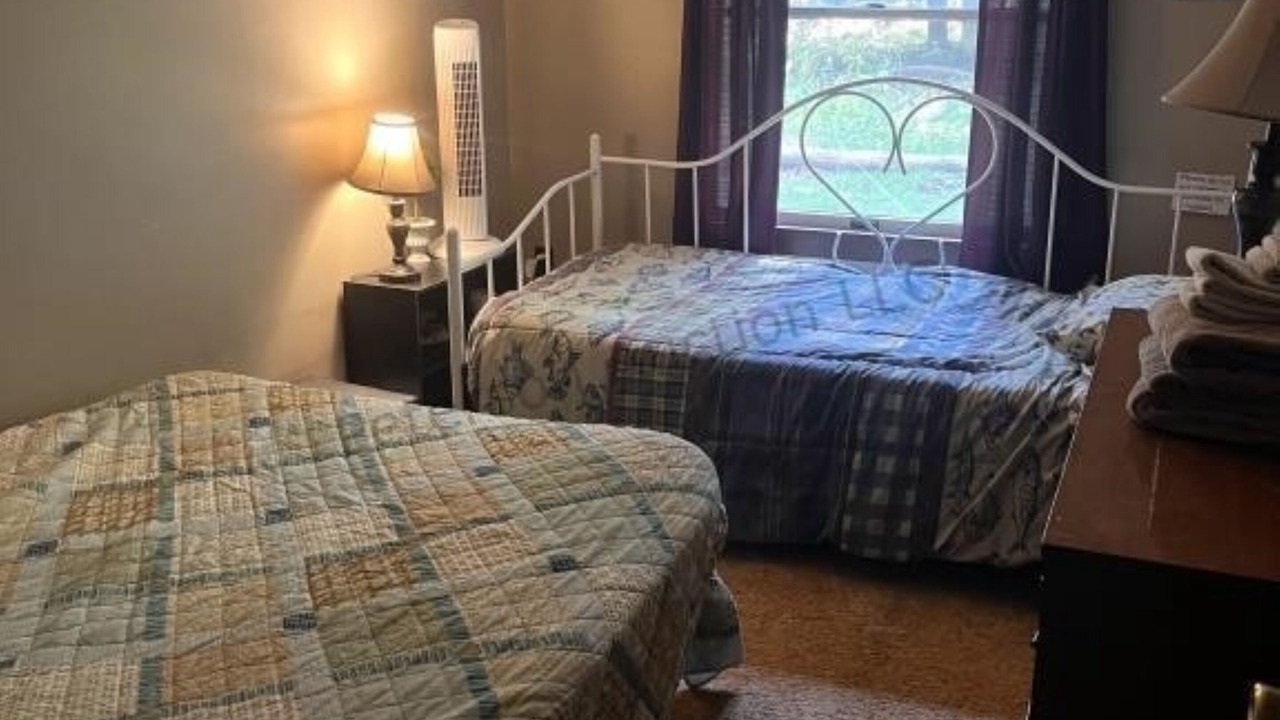 Photo of Bedroom in Russell