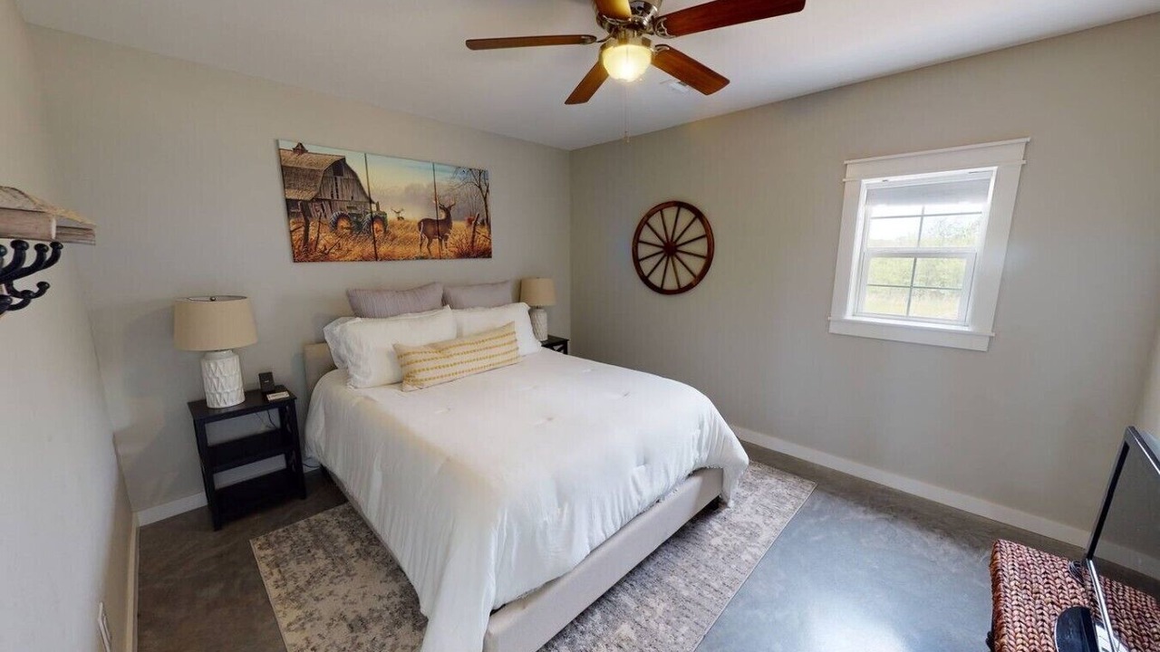 Photo of Bedroom in Moodys