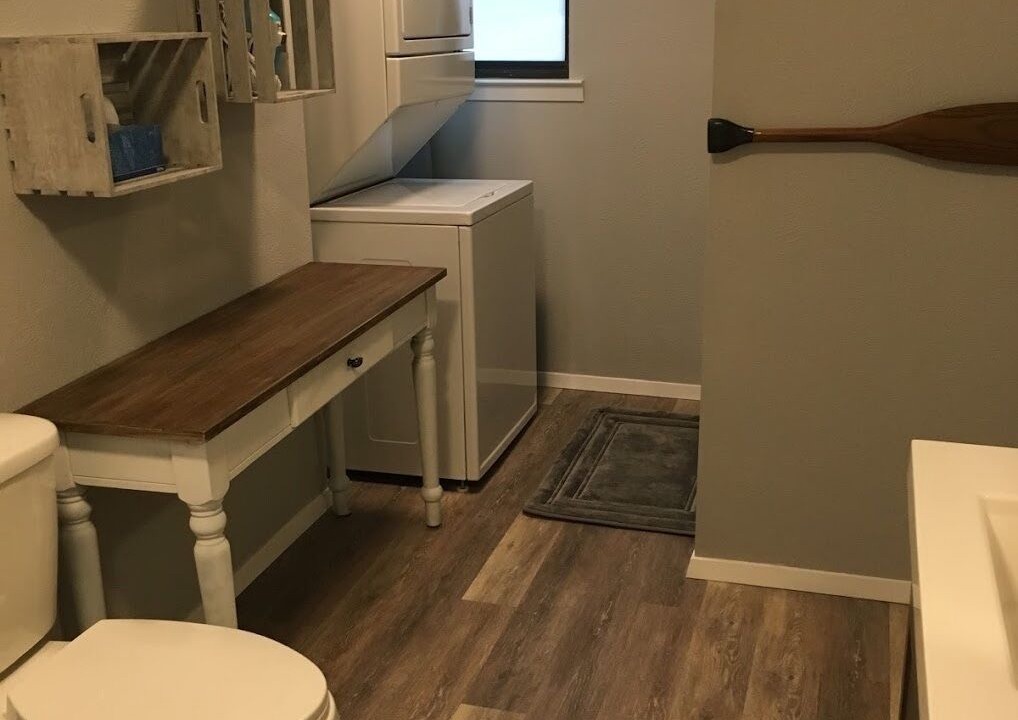 Photo of Bathroom in Scroggins