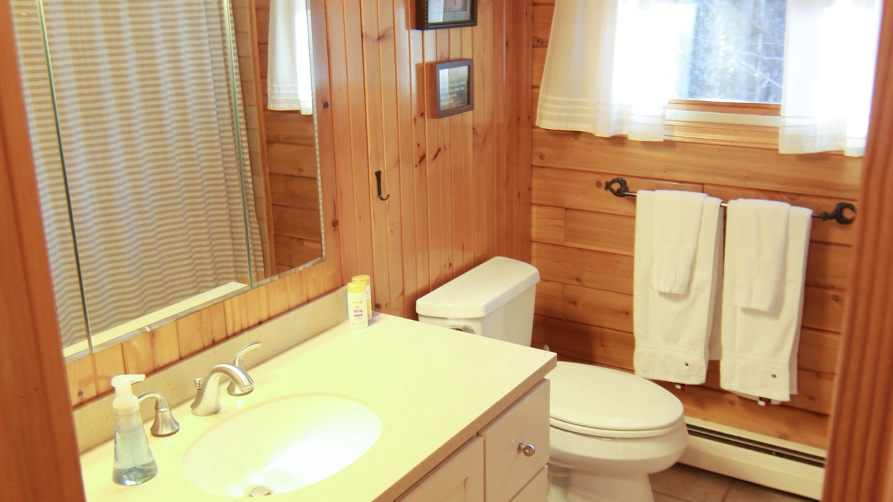 Photo of Bathroom in Town Hill