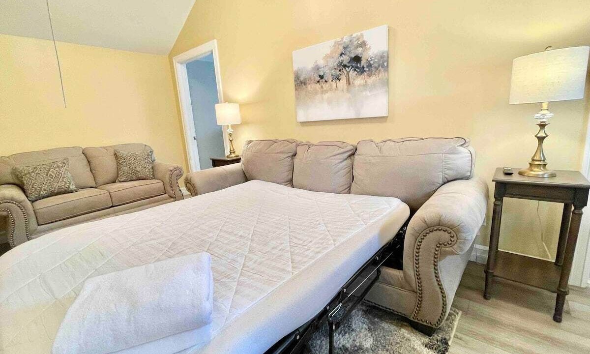 Photo of Bedroom in Cheektowaga