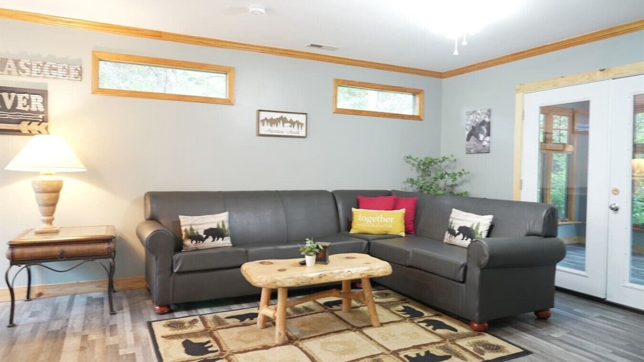 Photo of Livingroom in Cullowhee
