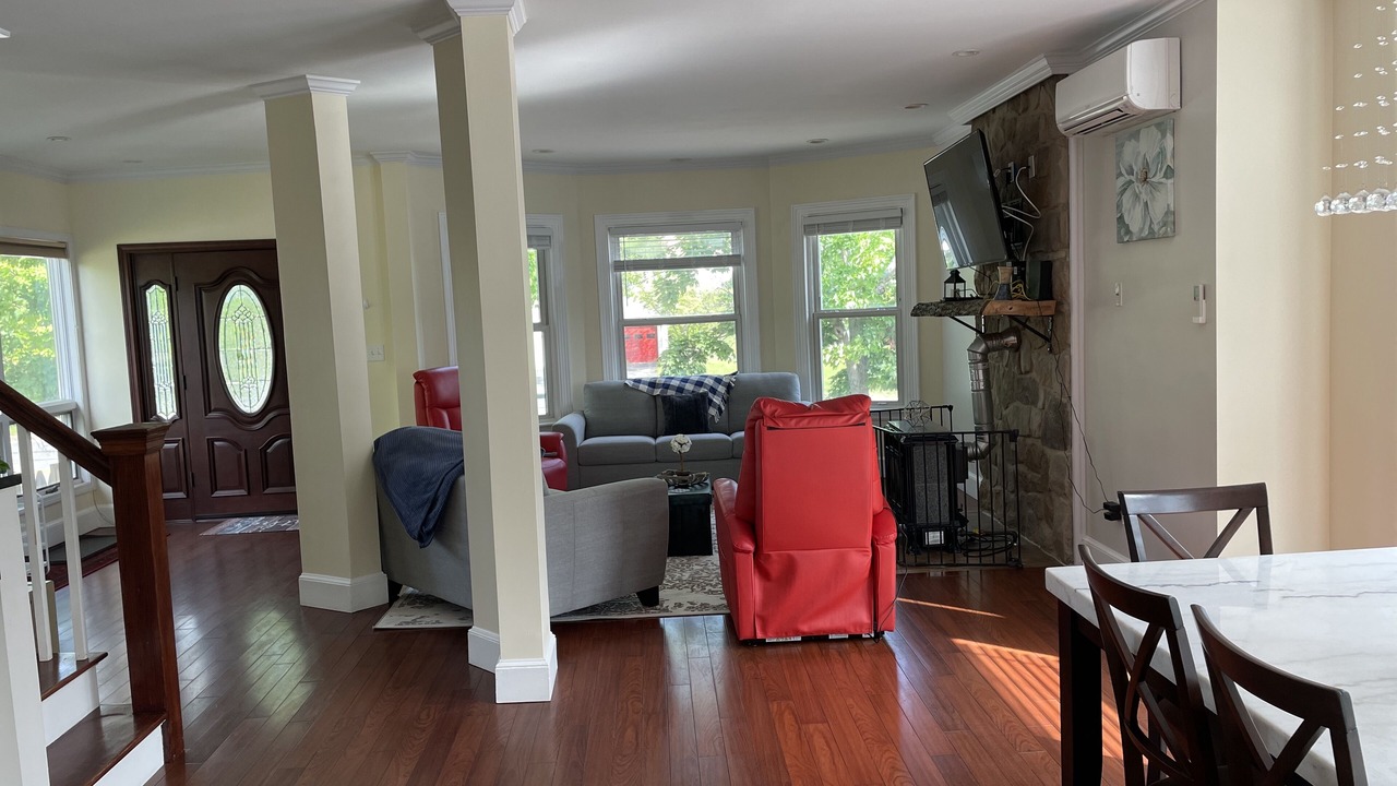 Photo of Livingroom in Stroudwater