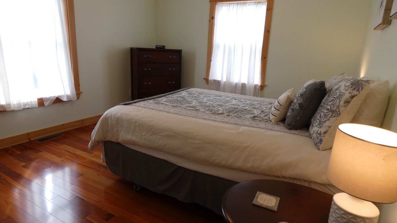Photo of Bedroom in Trenton