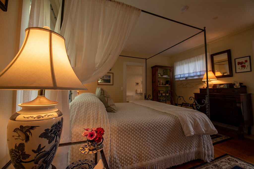 Photo of Bedroom in New Harbor