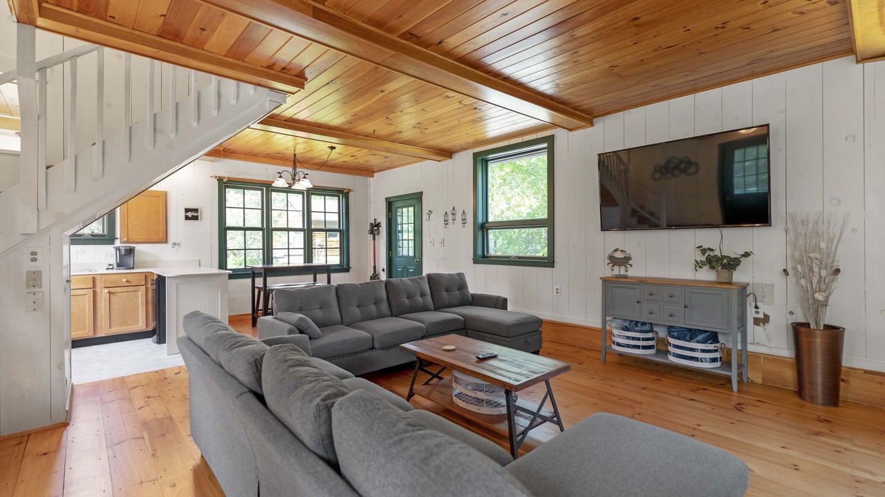 Photo of Livingroom in Wiscasset