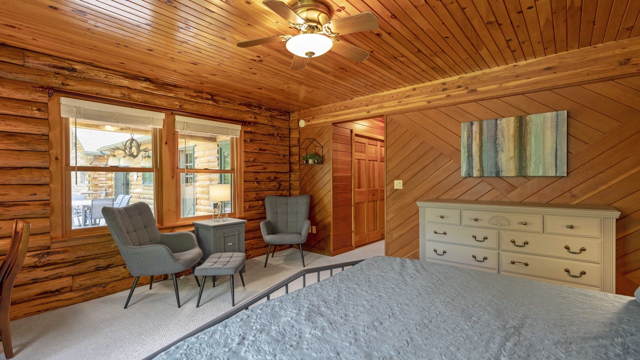Photo of Bedroom in Wiscasset