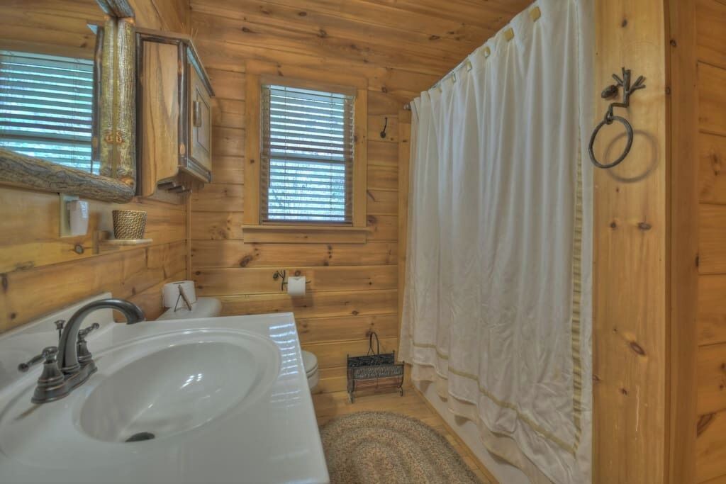 Photo of Bathroom in Epworth