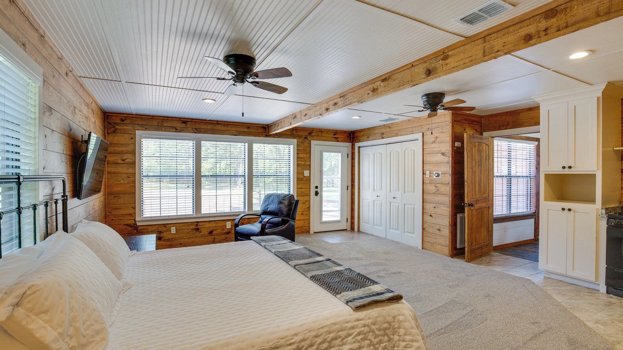 Photo of Bedroom in Alba