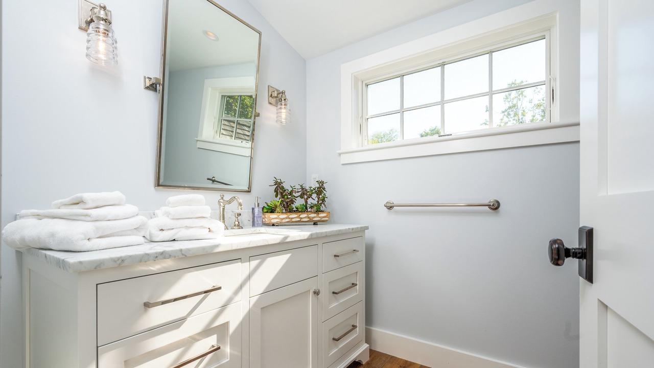 Photo of Bathroom in Cape Porpoise