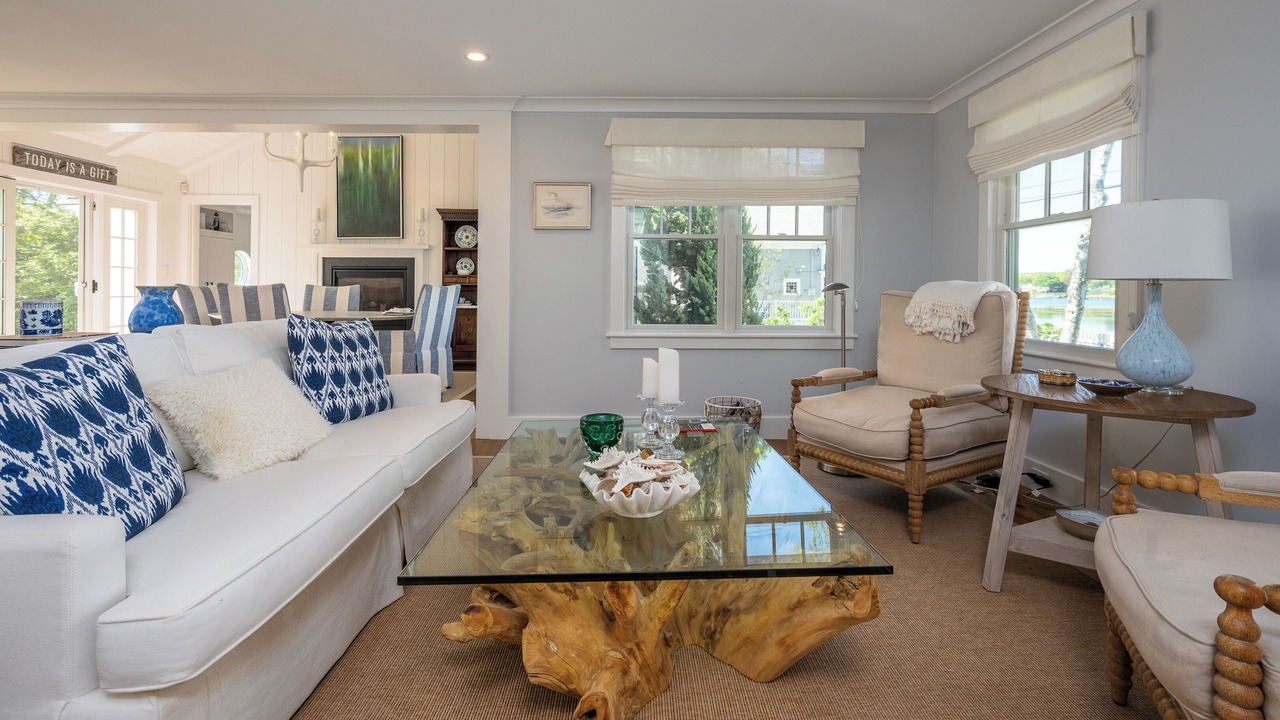 Photo of Livingroom in Cape Porpoise