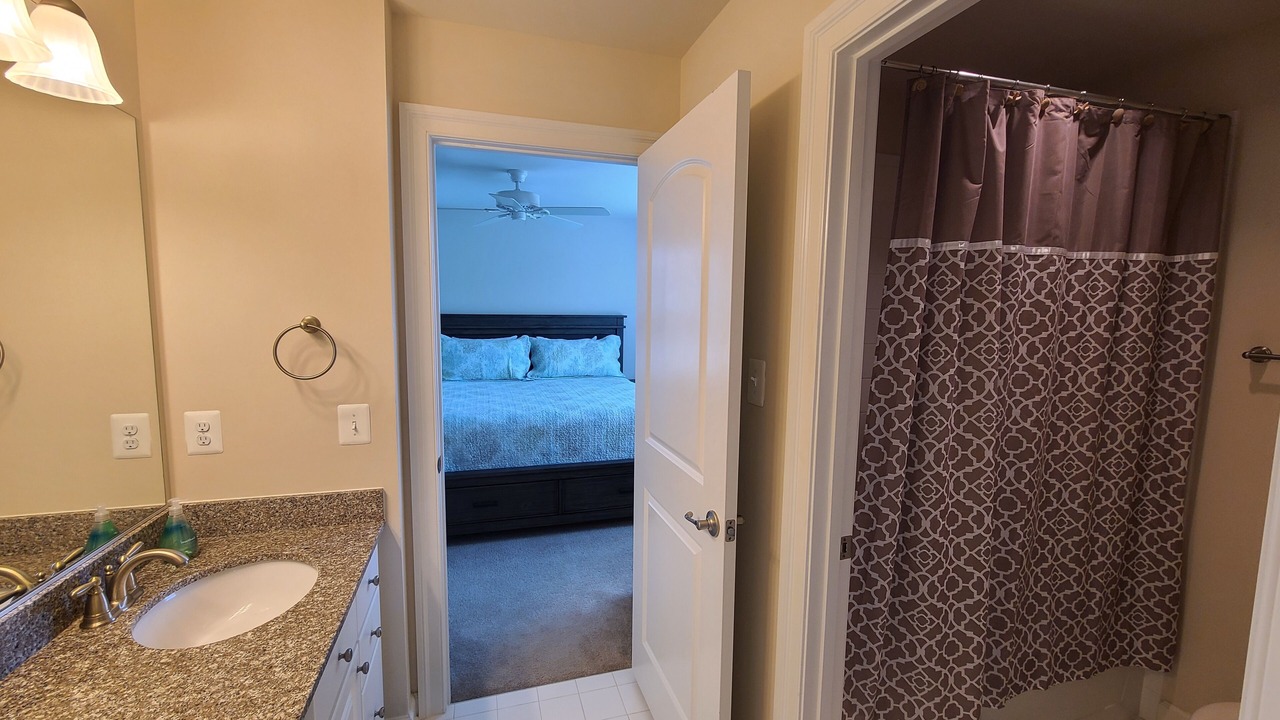 Photo of Bathroom in Sun Ridge