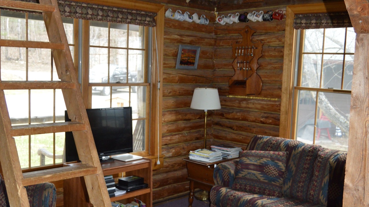 Photo of Livingroom in Skowhegan