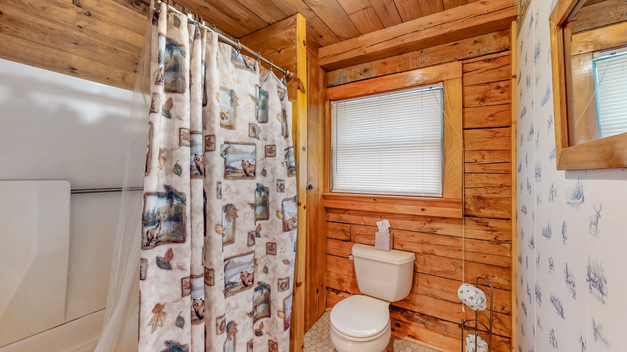Photo of Bathroom in Weeks Mills