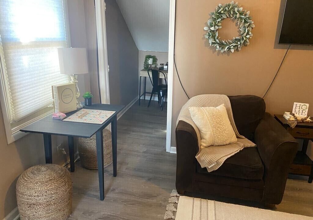 Photo of Livingroom in Warren