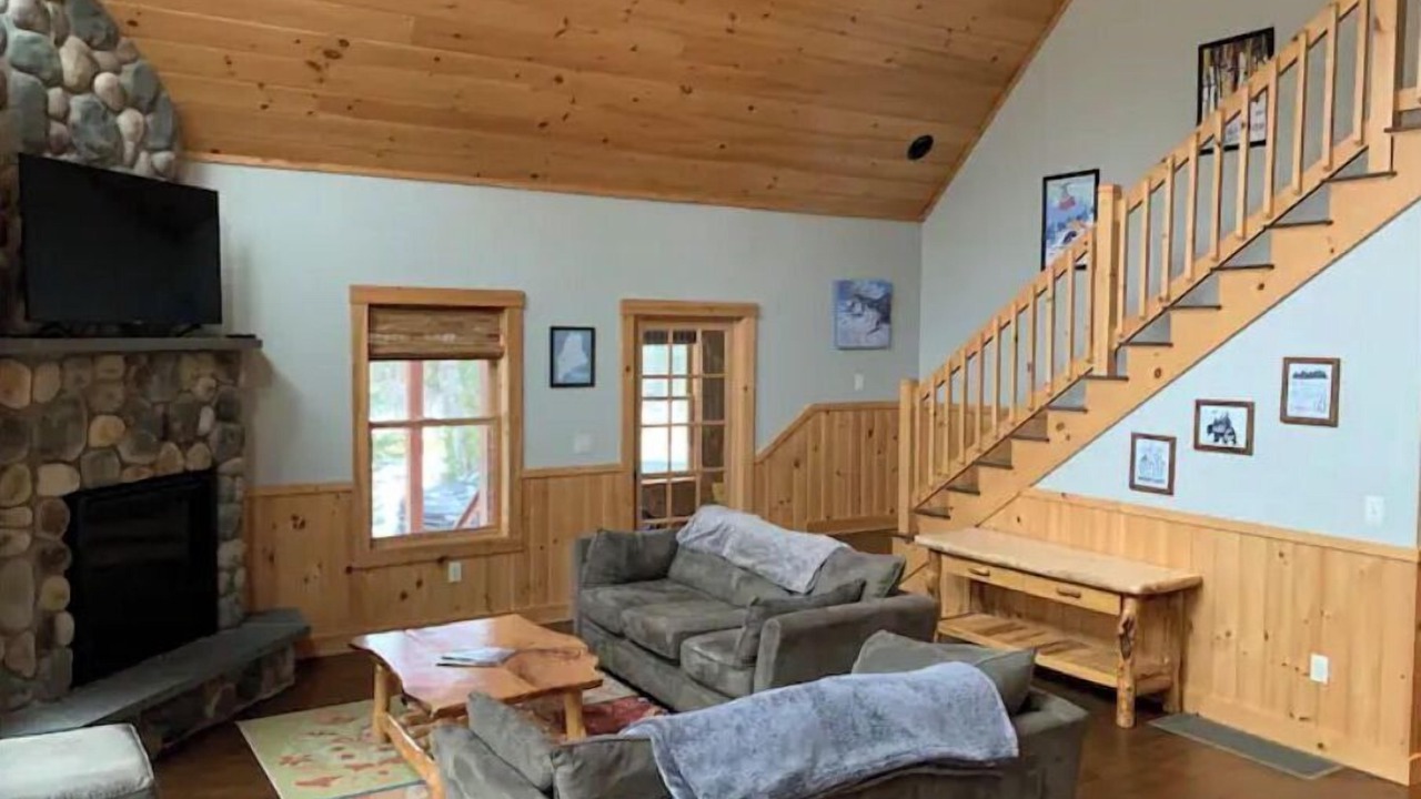 Photo of Livingroom in Bethel