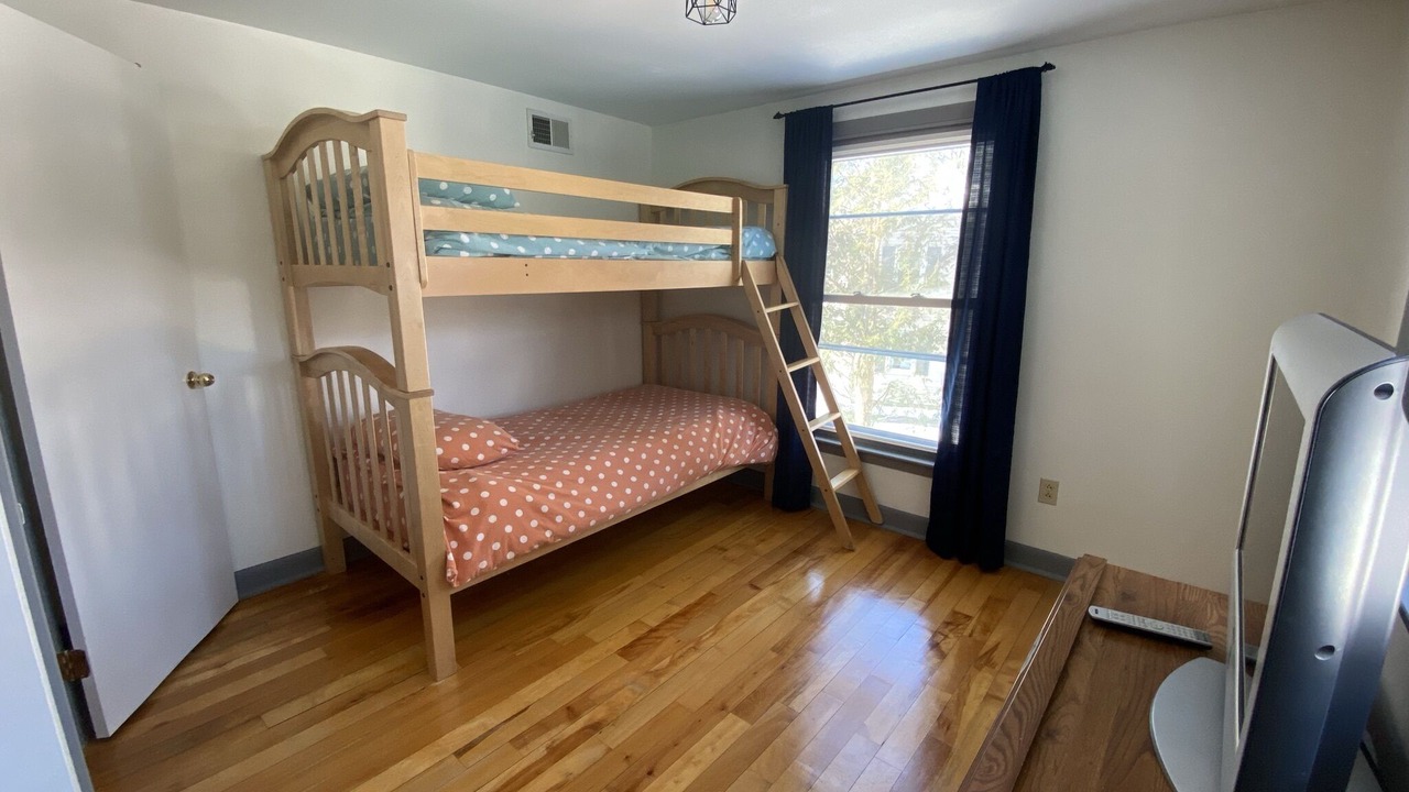 Photo of Bedroom in Brunswick