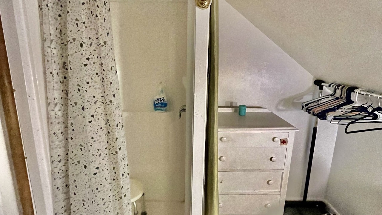 Photo of Bedroom in Lamoine