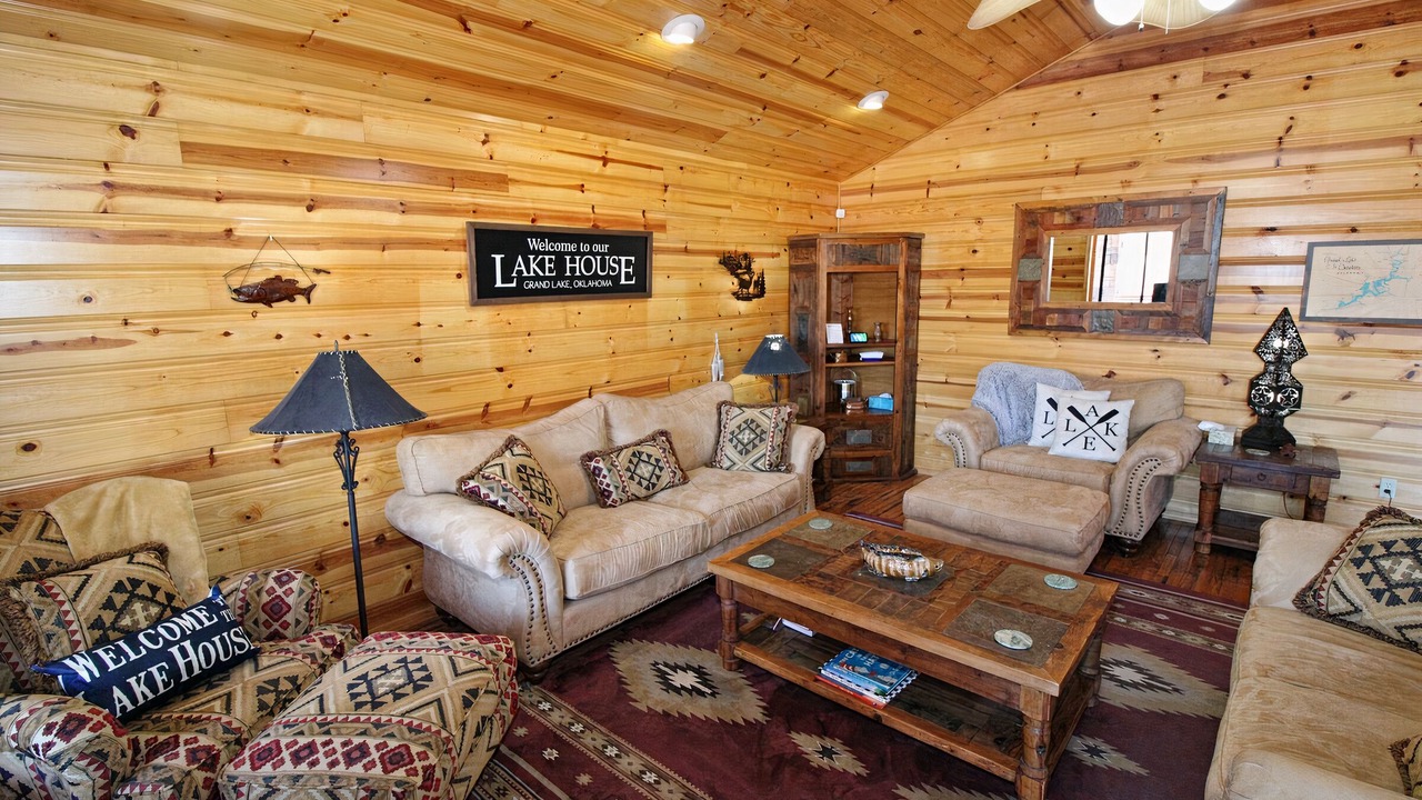 Photo of Bedroom in Langley