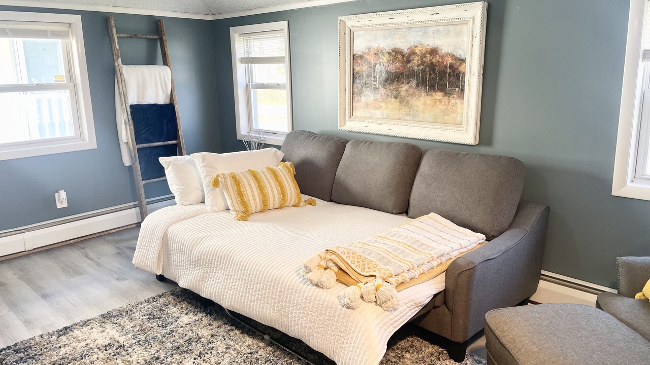 Photo of Bedroom in Lakewood