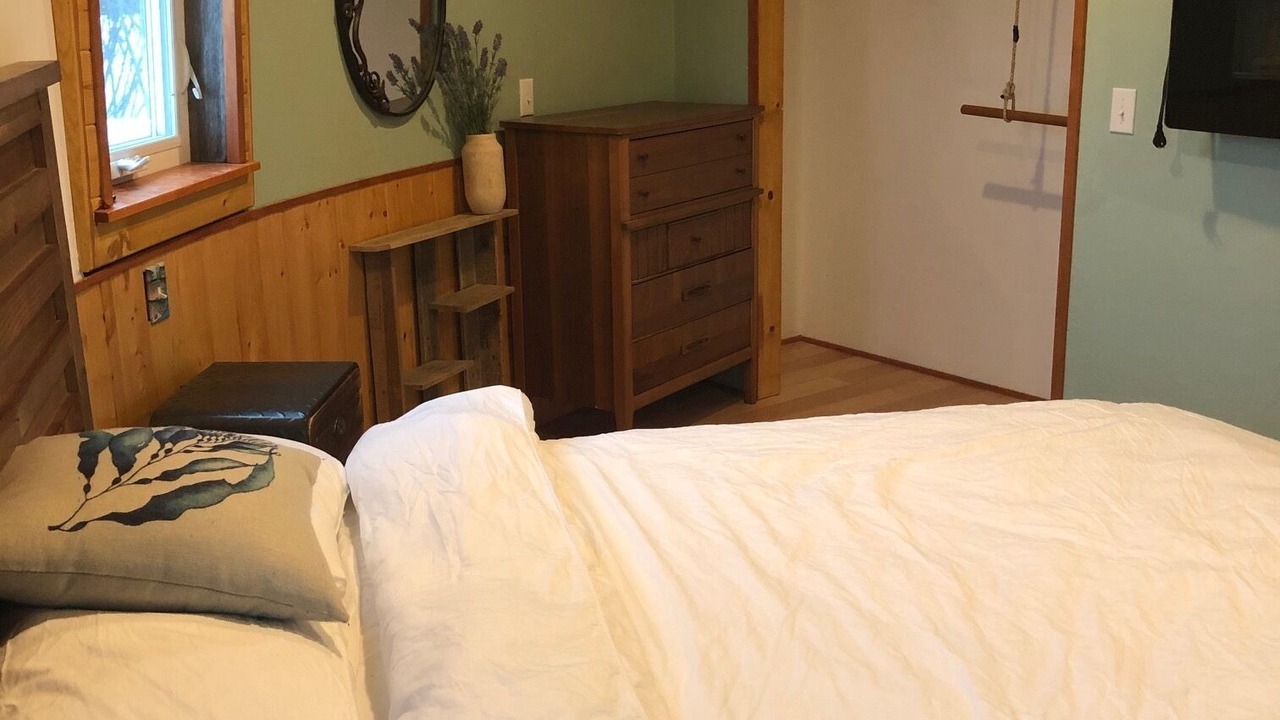 Photo of Bedroom in Fritz Creek