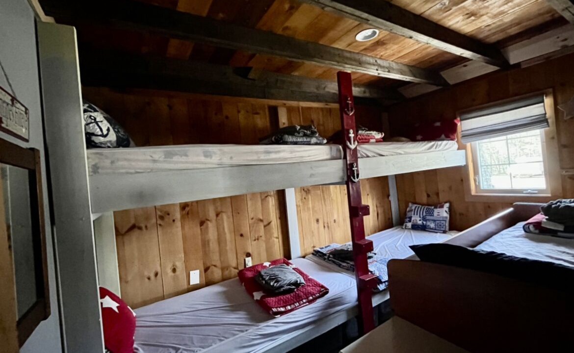 Photo of Bedroom in Embden
