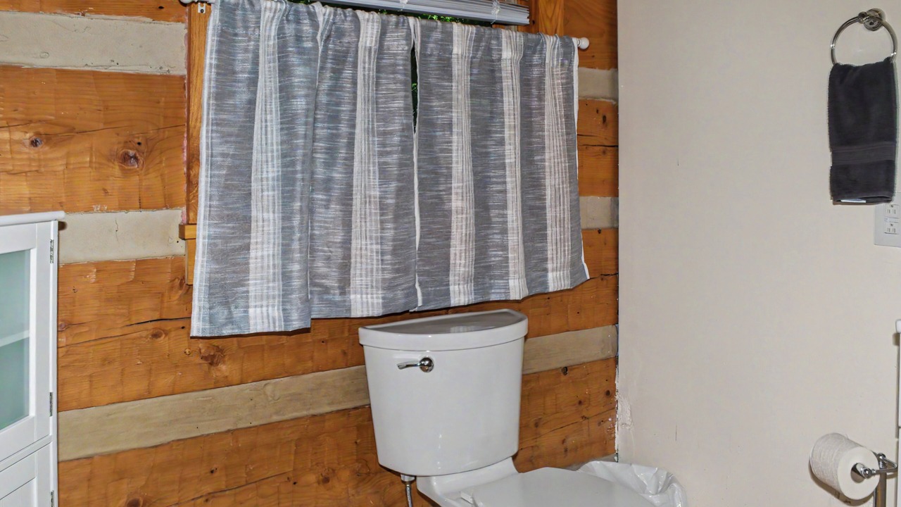 Photo of Bathroom in Town of Catharine