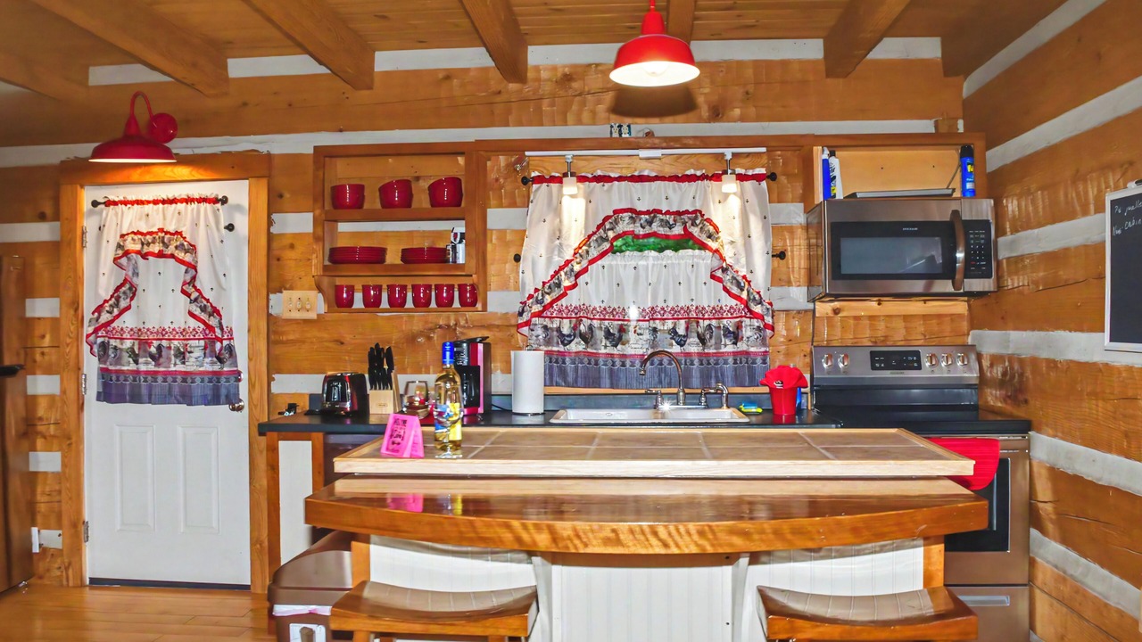 Photo of Kitchen in Town of Catharine
