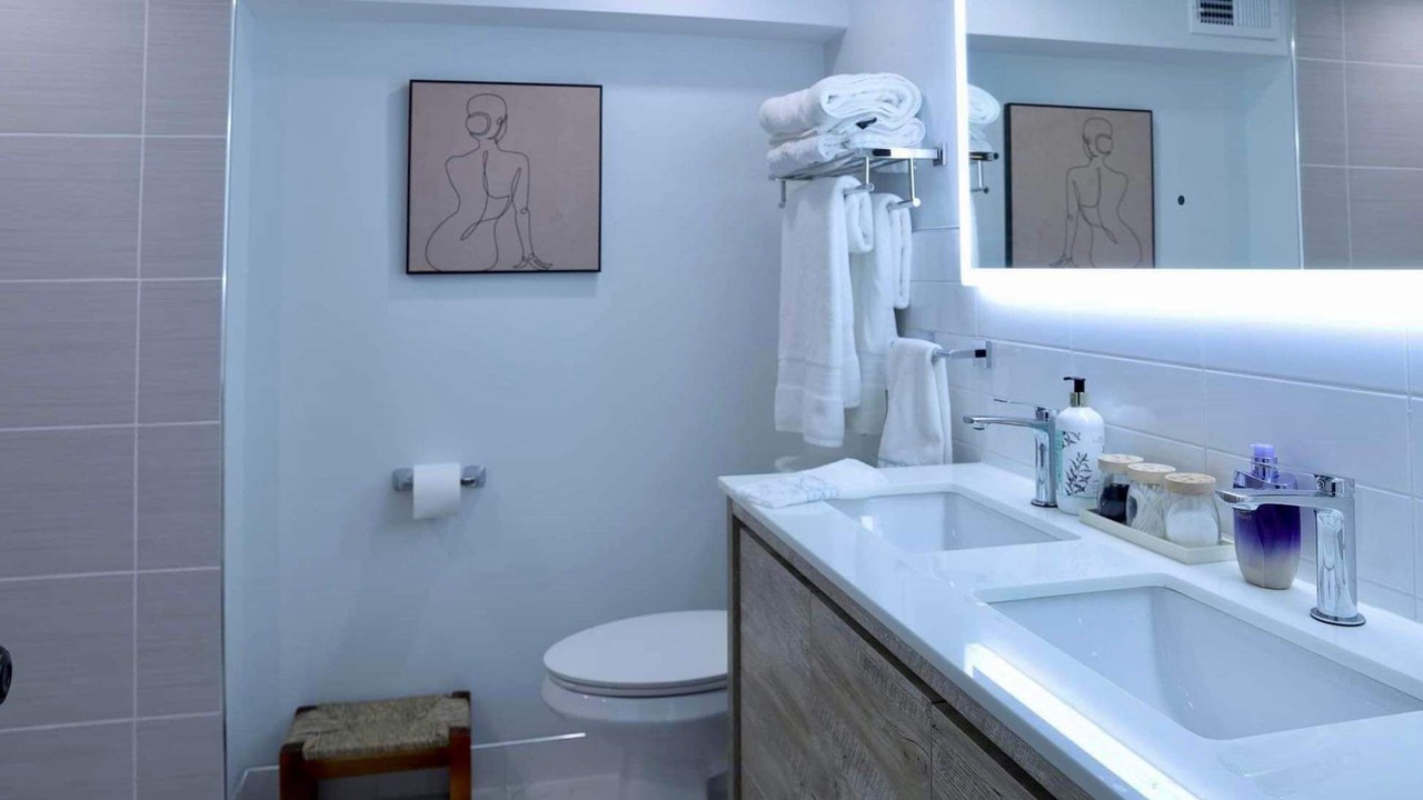 Photo of Bathroom in East Aurora