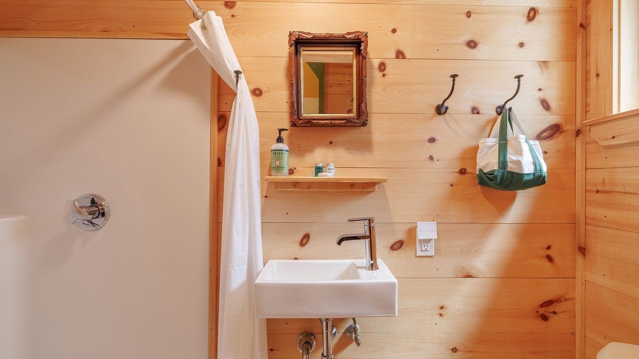 Photo of Bathroom in Sandy Point