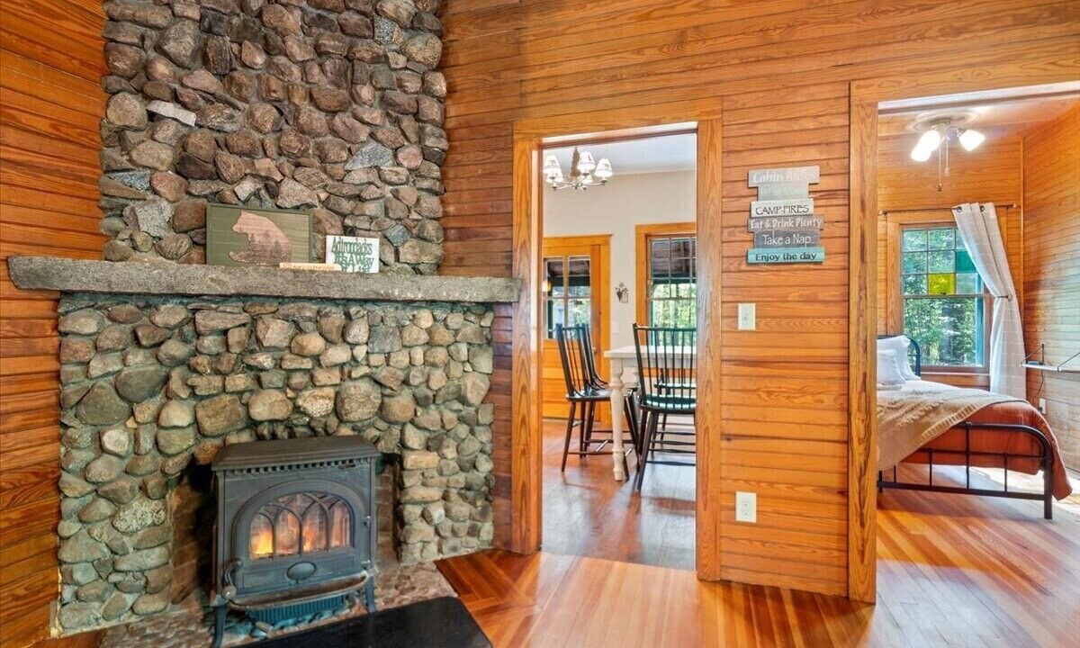 Photo of Bedroom in Lake George