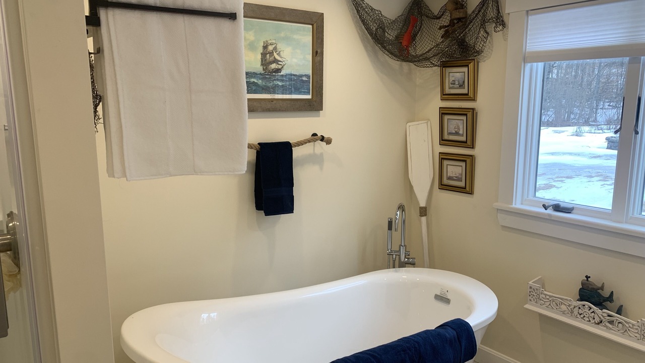 Photo of Bathroom in Edgecomb