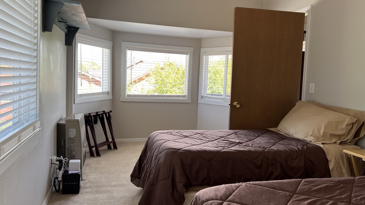 Photo of Bedroom in Homer