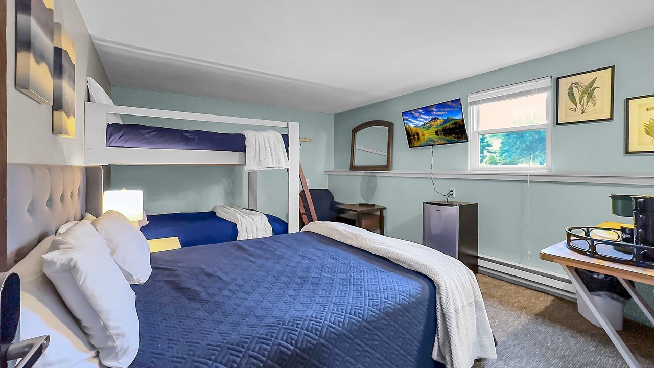 Photo of Bedroom in Ellicottville