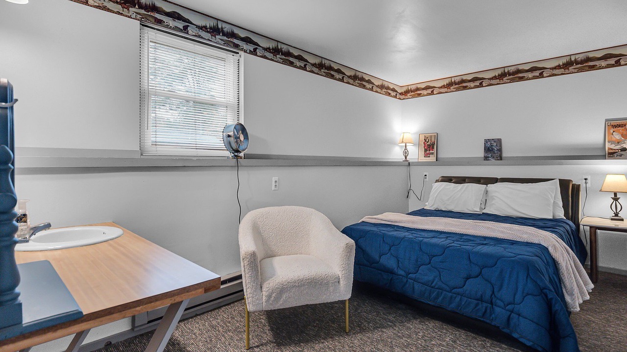 Photo of Bedroom in Ellicottville
