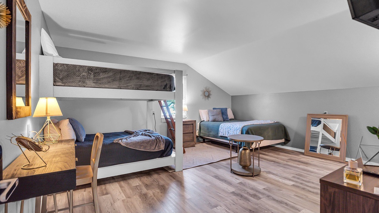Photo of Bedroom in Ellicottville