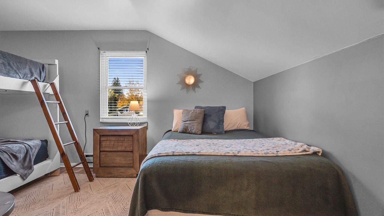 Photo of Bedroom in Ellicottville