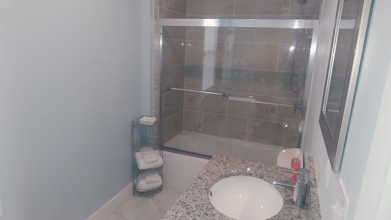 Photo of Bathroom in East Bayside