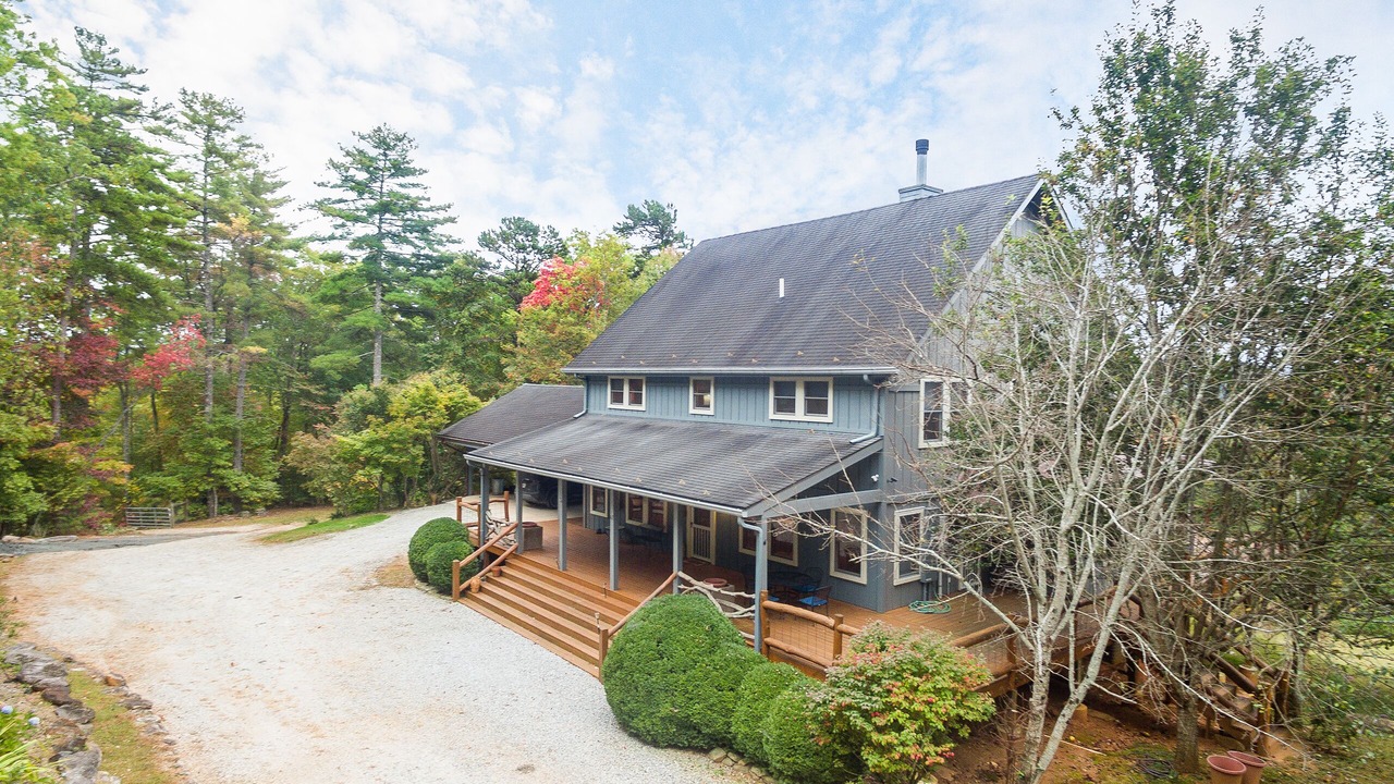 Photo of Outdoor in Clayton