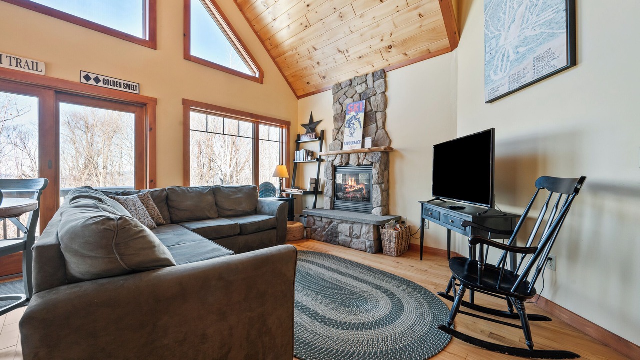 Photo of Livingroom in Rangeley