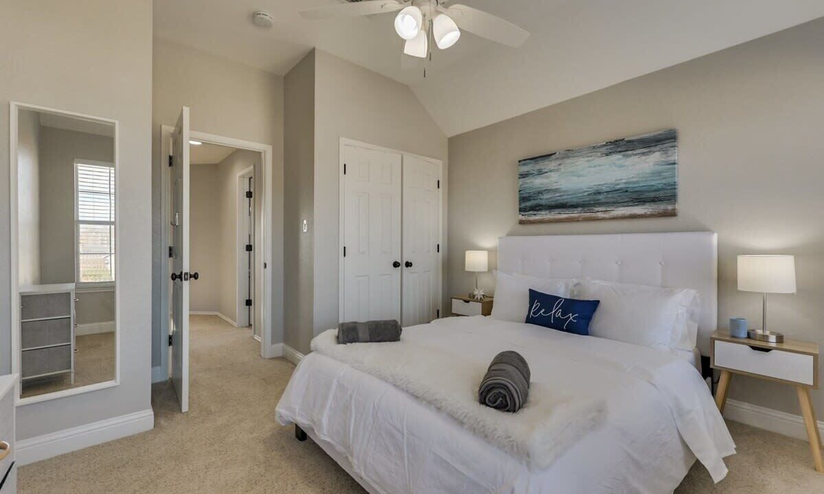 Photo of Bedroom in Rowlett