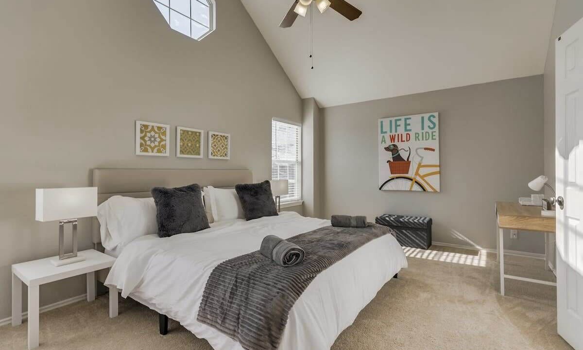 Photo of Bedroom in Rowlett
