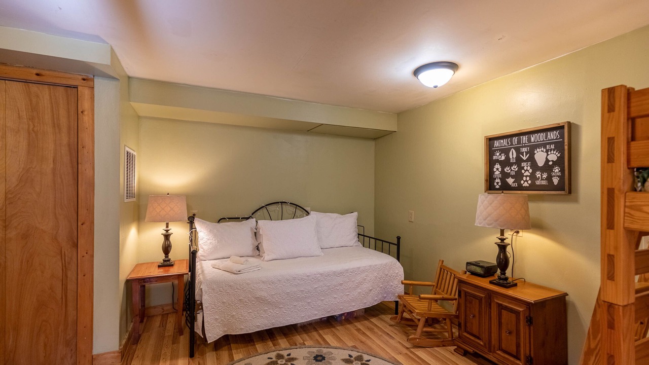 Photo of Bedroom in Blowing Rock
