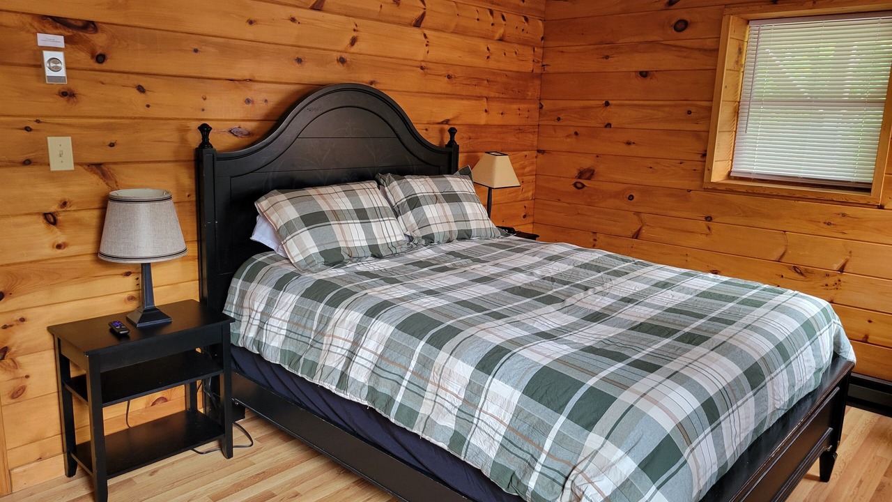 Photo of Bedroom in Blowing Rock